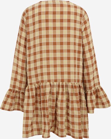 Abito camicia di Missguided Tall in beige