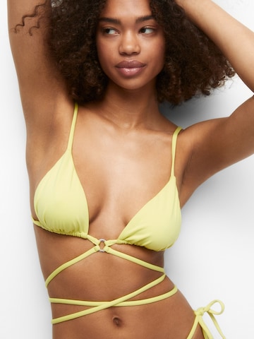 Pull&Bear Trikotni nedrčki Bikini zgornji del | zelena barva