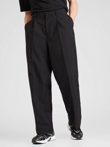 WEEKDAY Loose fit Pleat-Front Pants 'Uno' in Black: front