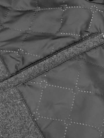 ALLTHEMEN Winter Coat 'Herbstgold' in Grey