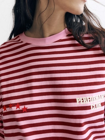 Pull&Bear Shirt in Rot