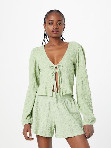 Gina Tricot Blouse 'Alexis' in Groen: voorkant