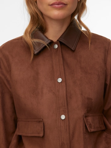 VERO MODA Prechodná bunda 'VMDARIAMARIA' - Hnedá