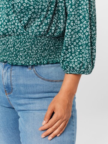 ABOUT YOU Curvy - Camisa 'Laura' em verde