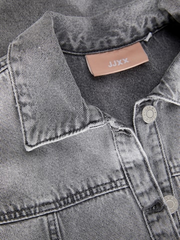 JJXX - Vestido camisero 'AMOR' en gris