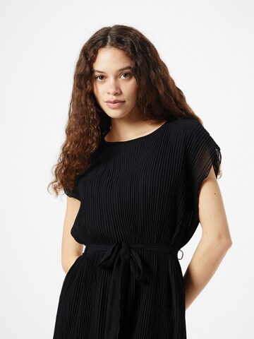 Robe ESPRIT en noir