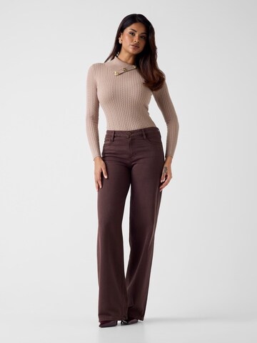 GUESS Wide leg Jeans in Brown