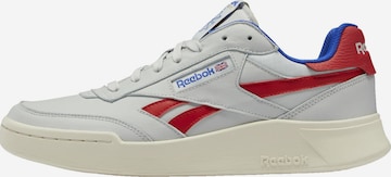 Sneaker bassa 'Club C Revenge Legacy' di Reebok in grigio: frontale