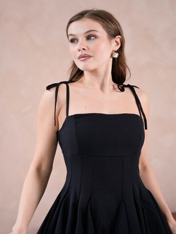 WOMAN VISION Kleid in Schwarz