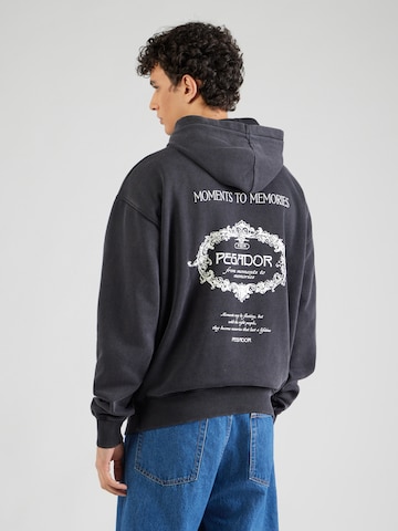 Pegador Majica 'Reine' | črna barva: sprednja stran