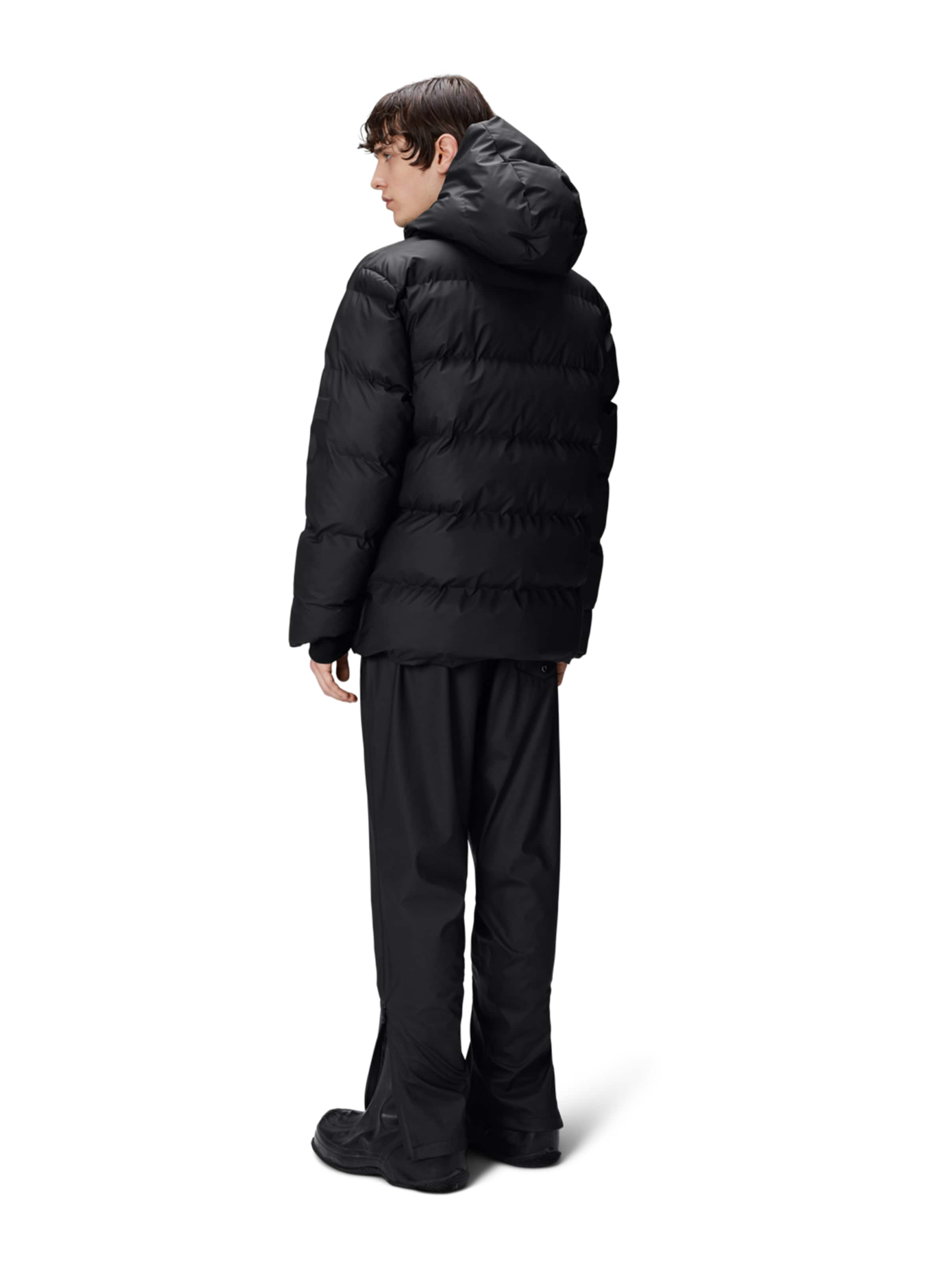 RAINS Vinterjacka 'Alta' i svart