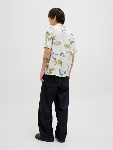 JACK & JONES - Ajuste confortable Camisa en blanco