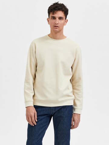 SELECTED HOMME Sweatshirt in White: front