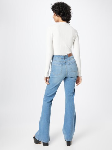 Nasty Gal Flared Jeans in Blauw