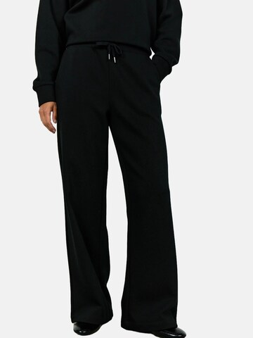 Soyaconcept Regular Housut värissä musta: etupuoli