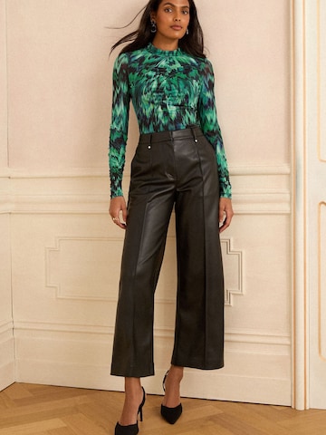 Bluză de la love & roses pe verde