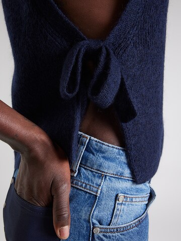 & Other Stories Trui in Blauw