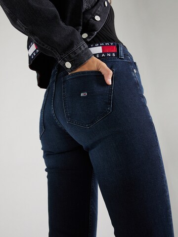 Tommy Jeans tavaline Teksapüksid 'MADDIE', värv sinine
