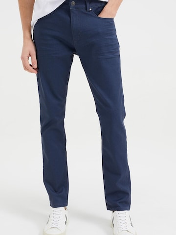 WE Fashion Slimfit Jeans 'Pablo Sloane' i blå: framsida