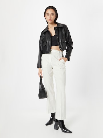 GUESS Regular Trousers with creases 'Zoe' in White