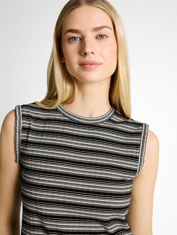TOM TAILOR DENIM Top in Zwart