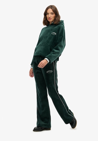 évasé Pantalon 'Country Club' Superdry en vert