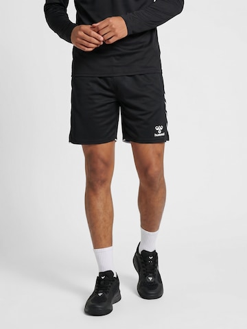 Hummel Regular Workout Pants in Black: front