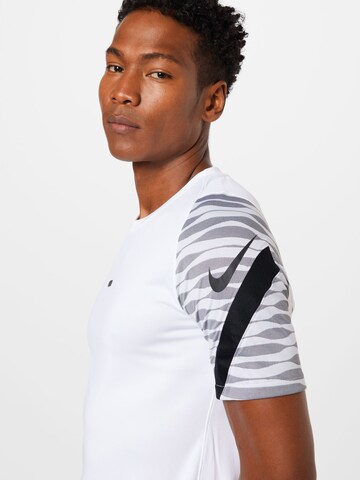 T-Shirt fonctionnel 'Strike' NIKE en blanc