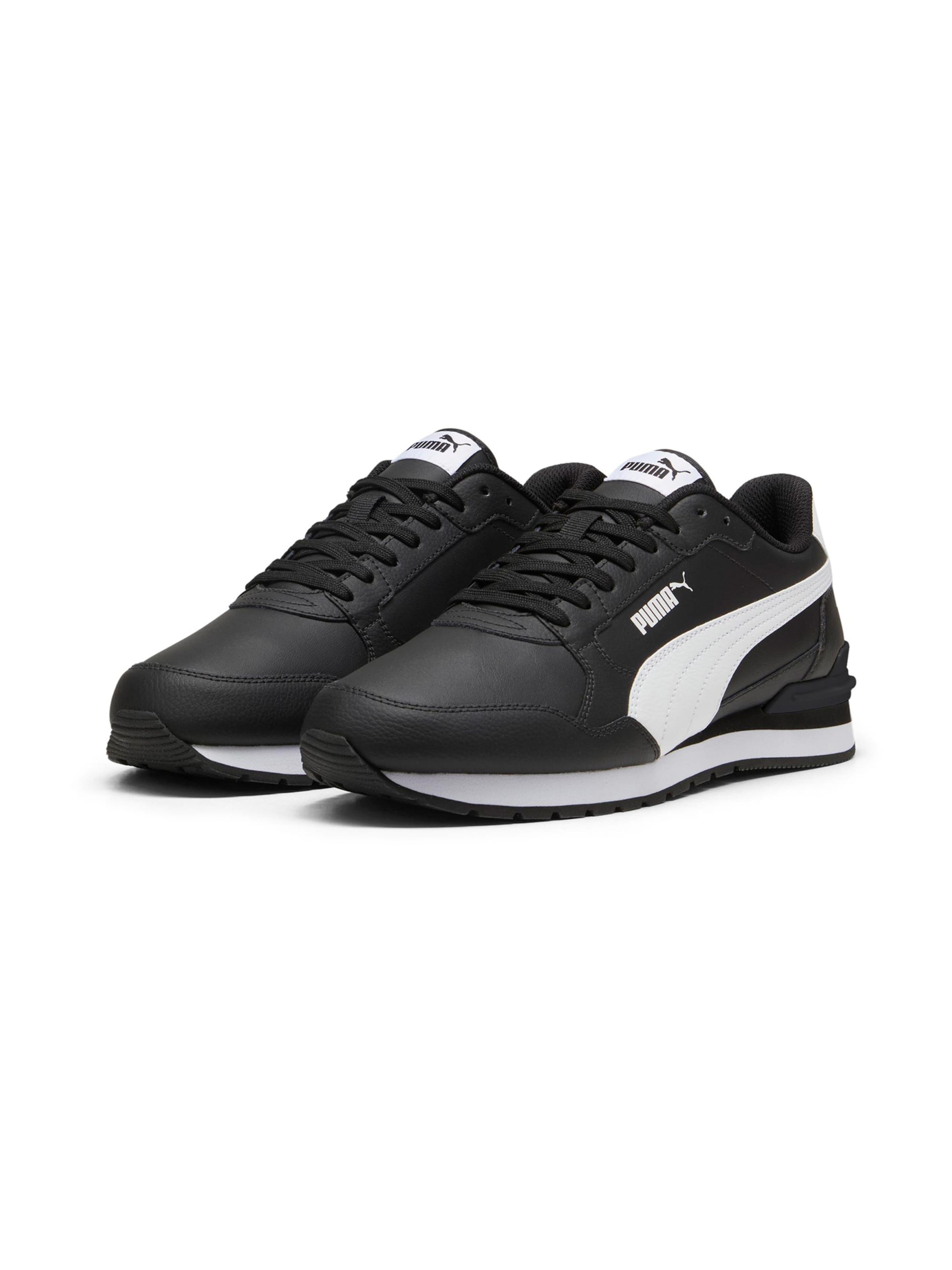 PUMA Madalad ketsid 'Runner V4', värv must