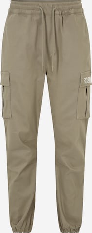 FCBM Tapered Cargo Pants 'Dante' in Green: front