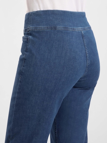 LAURIE Regular Jeans 'Thea' in Blue