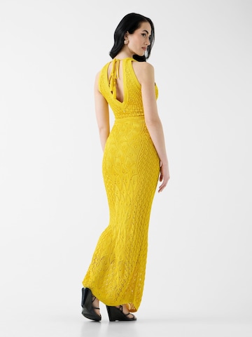 GUESS Kleid in Gelb