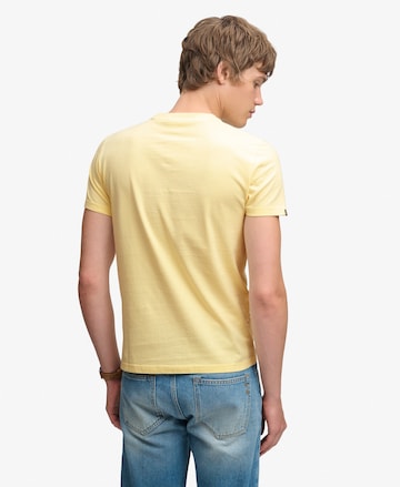 Superdry & Co Shirt 'Essential Company' in Geel