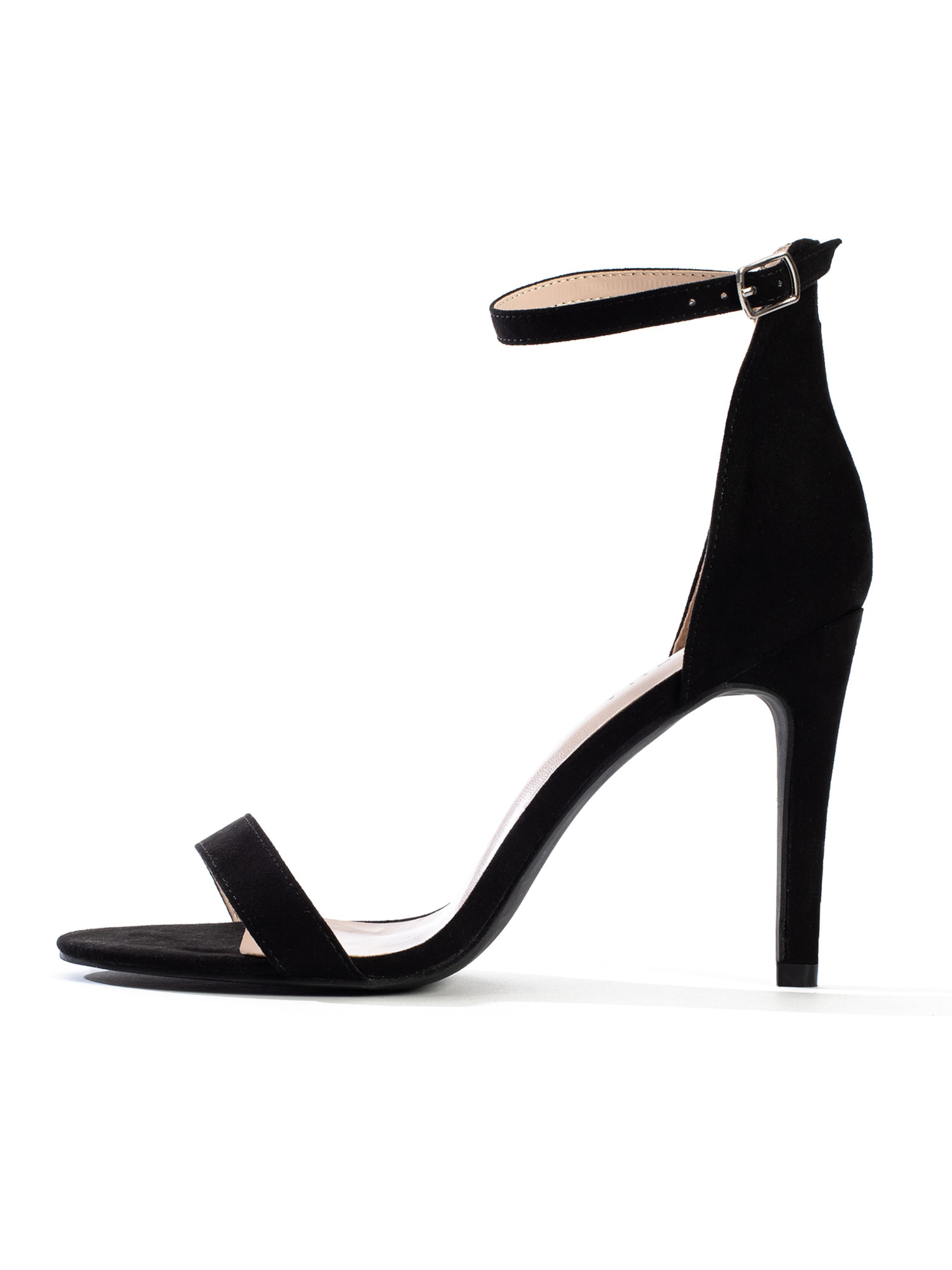 Celena - Sandalias 'CLELIA' en negro: frente