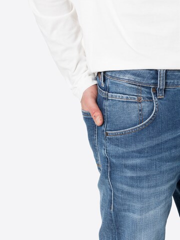 MUSTANG Regular Jeans 'Michigan' i blå