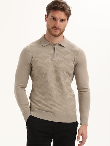 Gabbiano Sweater in Grey: front