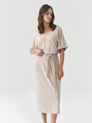 TATUUM Jurk in Beige: voorkant