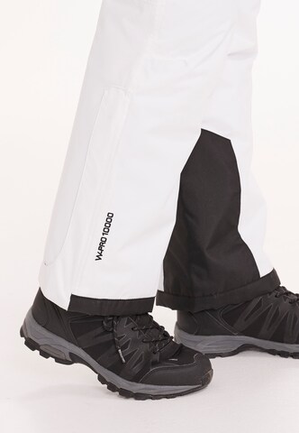 Regular Pantalon de sport 'Fairfax' Whistler en blanc