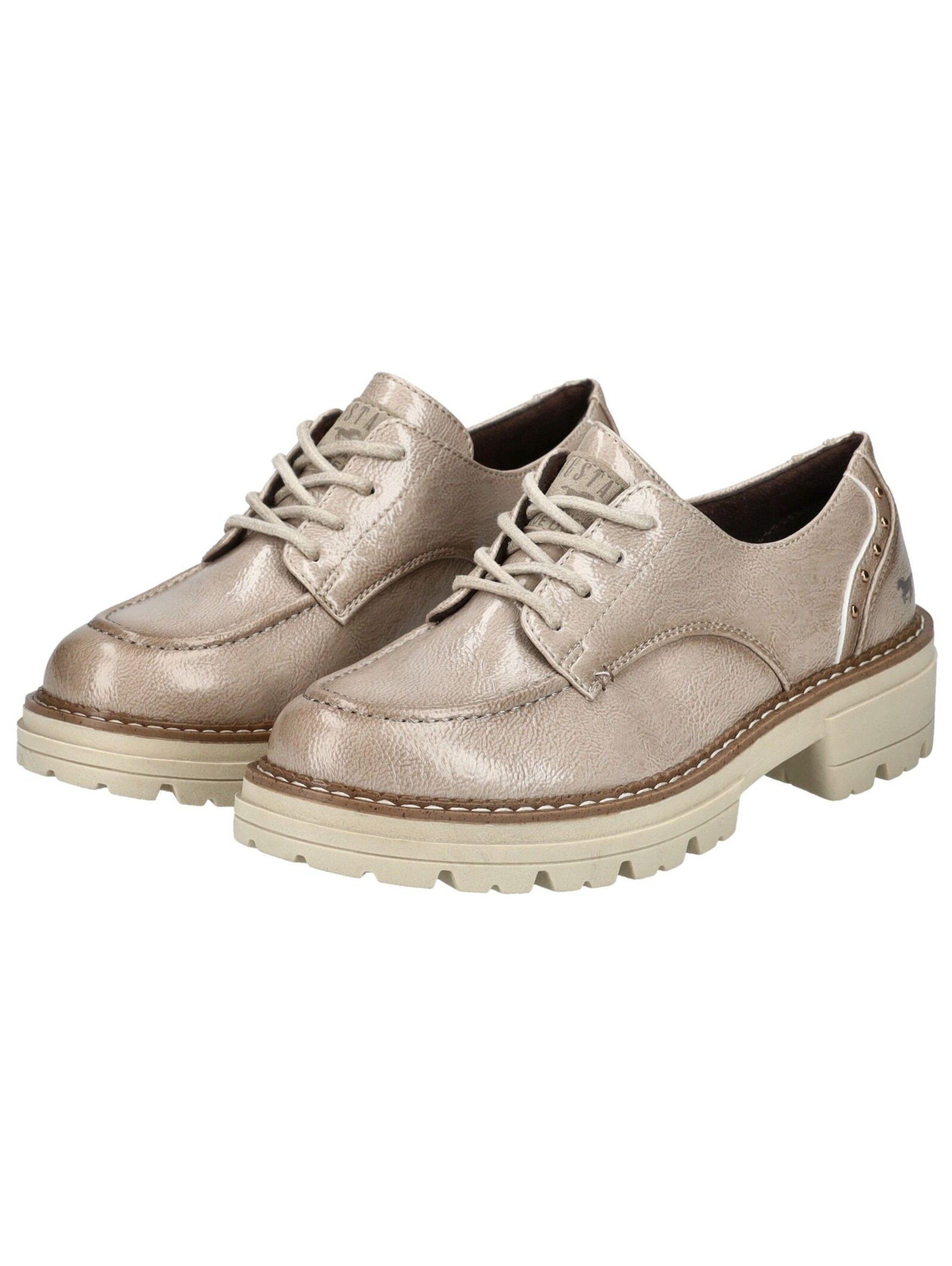 MUSTANG Veterschoen in Grijs