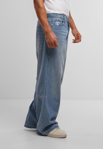 Karl Kani Wide Leg Jeans in Blau