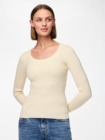 PIECES Sweater in Beige: front