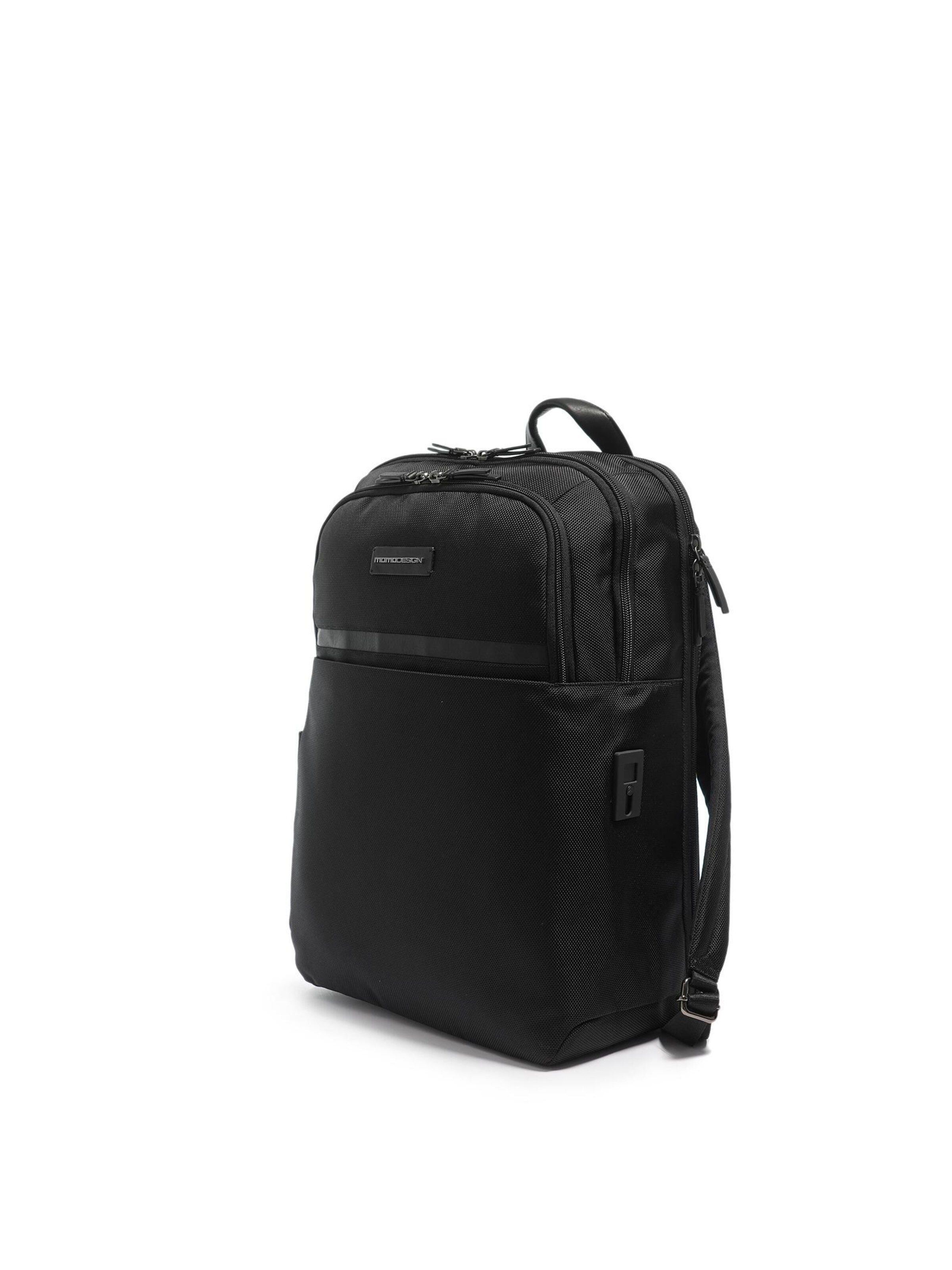 Zaino 'Zaino Momo Design Uomo Ecopelle - Chiusura Zip Tasche Organizzate' di Momo Design in nero