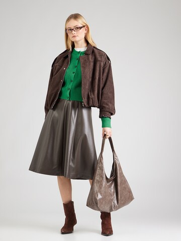 Cardigan & Other Stories en vert