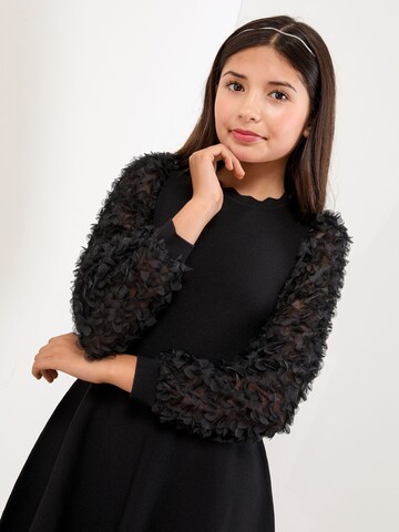 Lipsy Šaty – černá