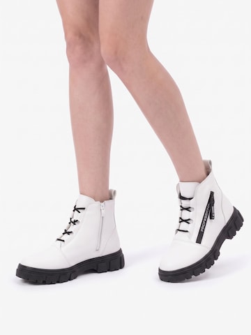 Lucky Z Ankle Boots in Weiß