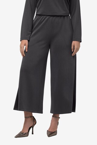 Ulla Popken Wide leg Pants in Grey: front