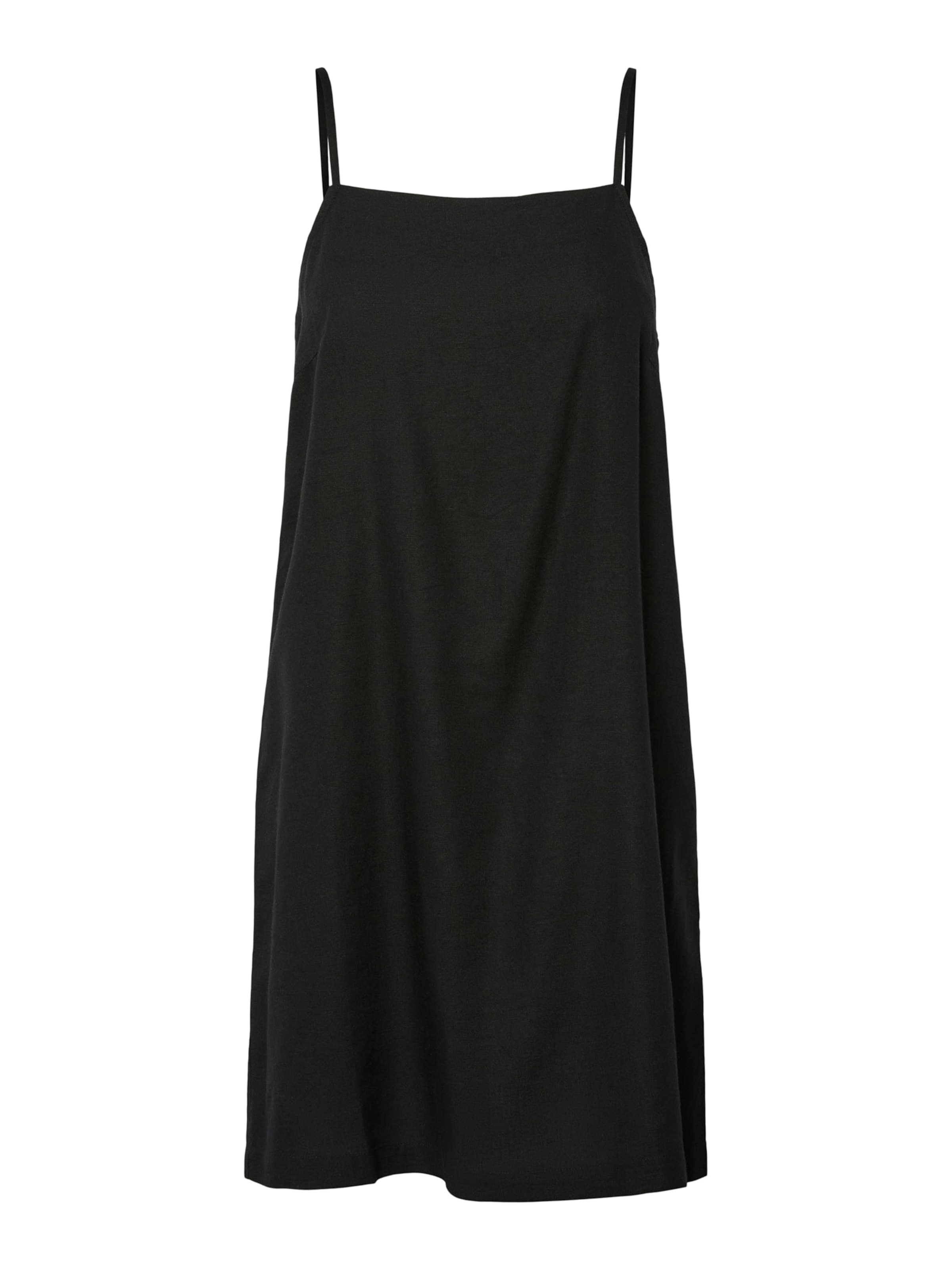 Abito 'PCPIA' di PIECES in nero: frontale