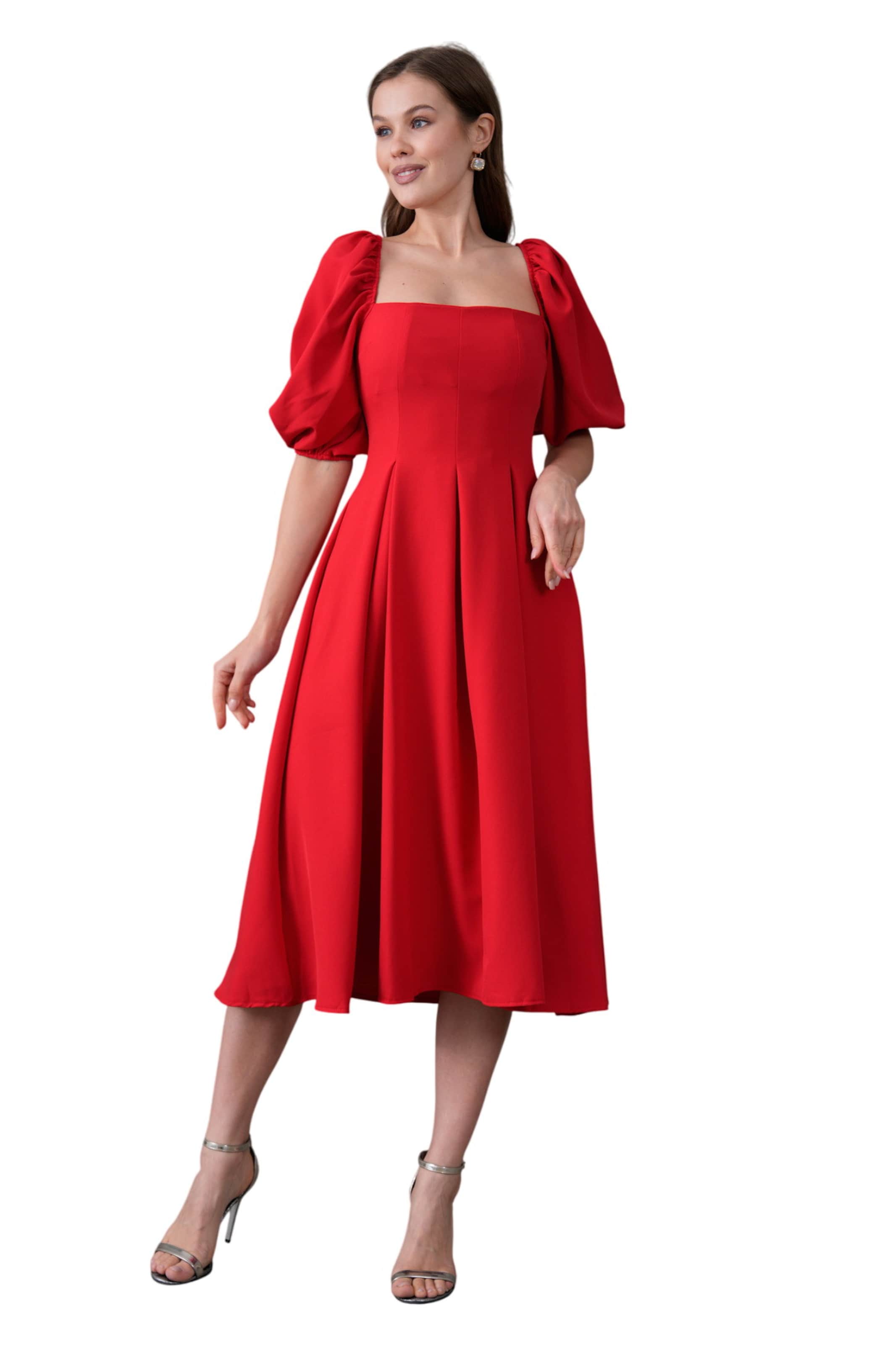 WOMAN VISION Dress in Red: front