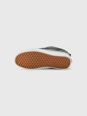 VANS Platform trainers 'Knu Skool' in Grey