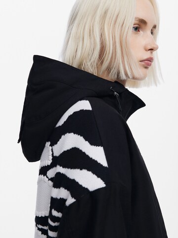 Desigual Átmeneti parka - fekete